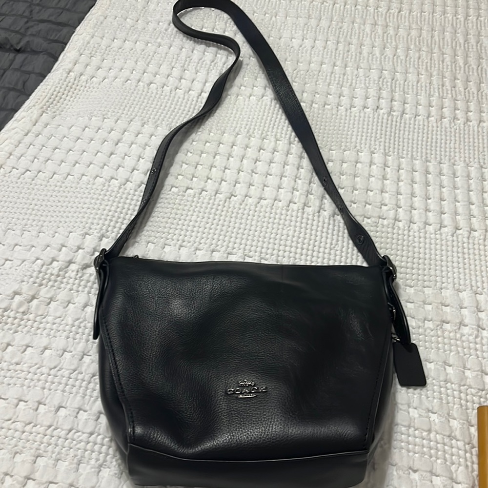 Coach crossbody bucket bag